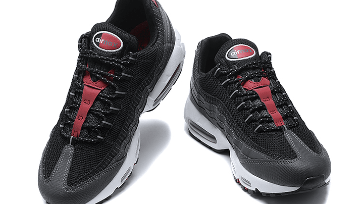 Air max 95 essential team red 5