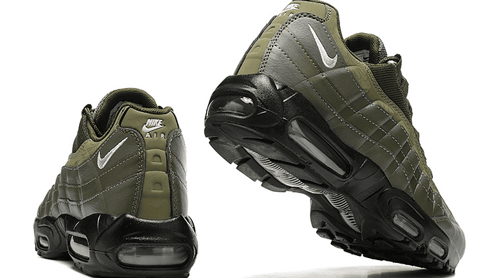 Air max 95 olive reflective 4