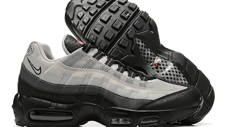 Air max 95 fish scales 3