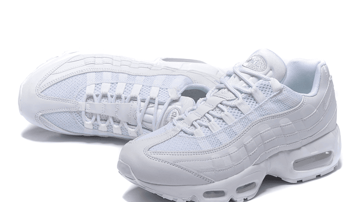 Air max 95 triple white 4