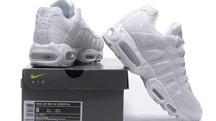 Air max 95 triple white 5