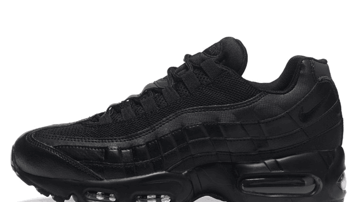 Air max 95 triple black 1