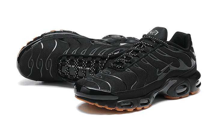 Air max plus TN black gum 2