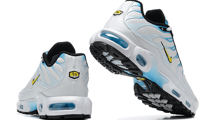 Air max plus TN university blue 3