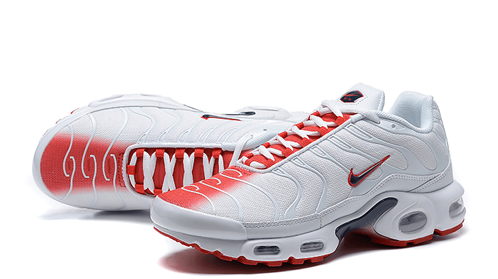 Air max plus TN white university red 4