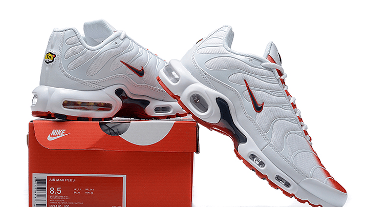 Air max plus TN white university red 6