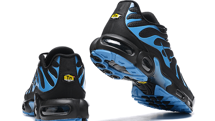 Air max plus TN black university blue 2