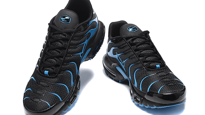 Air max plus TN black university blue 3