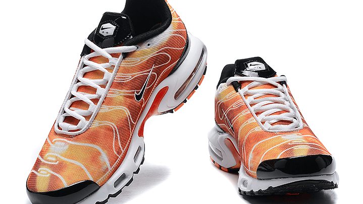 Air max plus TN light photography 3