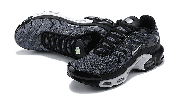 Air max plus TN black chrome 4