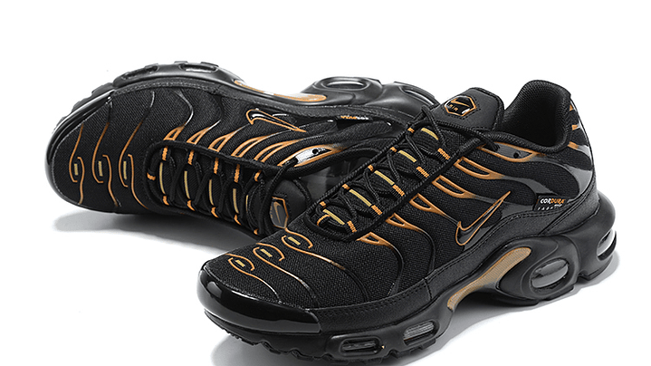 Air max plus TN black cordura 4