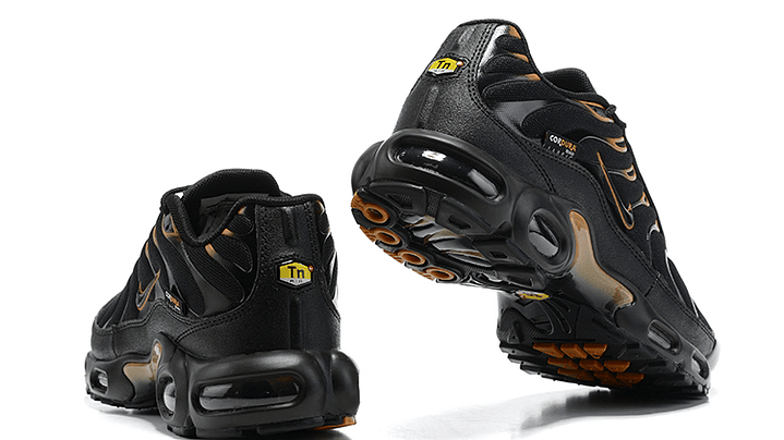 Air max plus TN black cordura 6