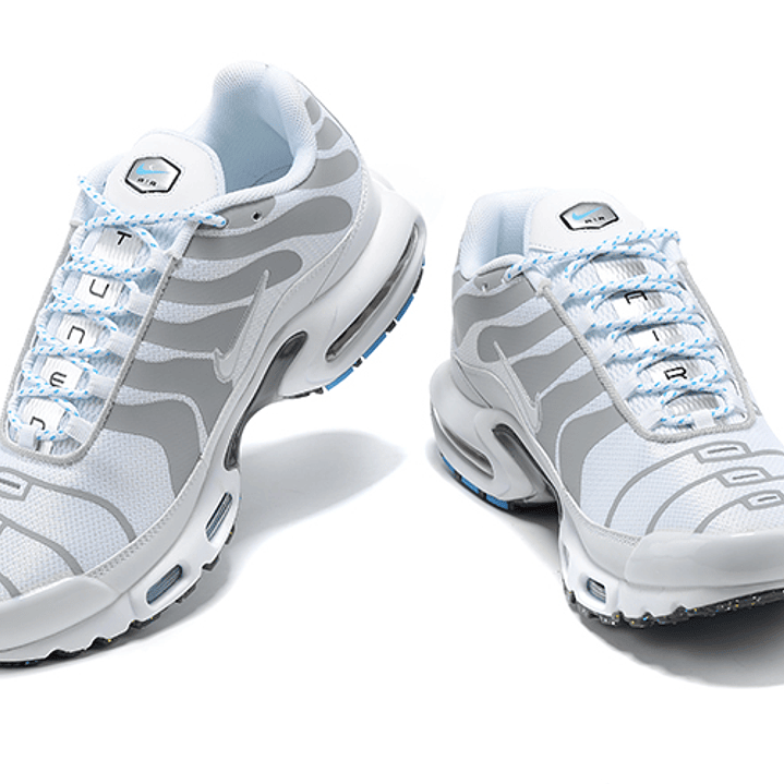 Air max plus TN ight smoke grey 4