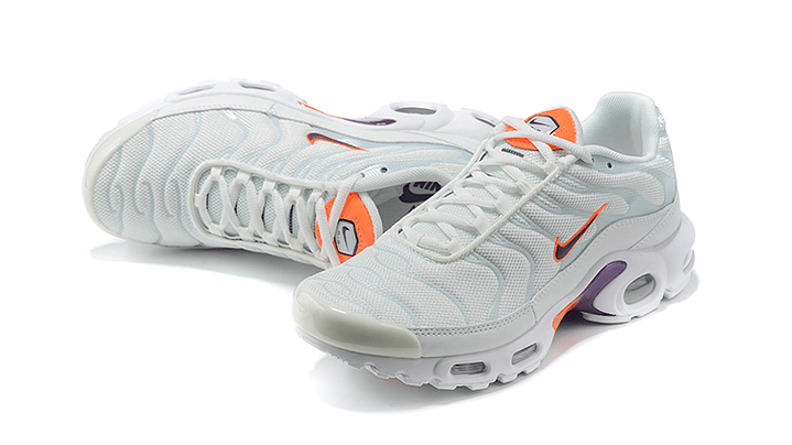 Air max plus TN summit white red plum 3