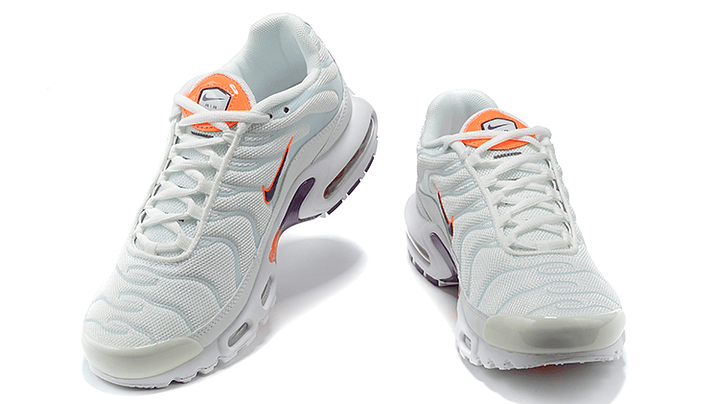 Air max plus TN summit white red plum 4