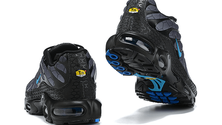 Air max plus TN black hex 2