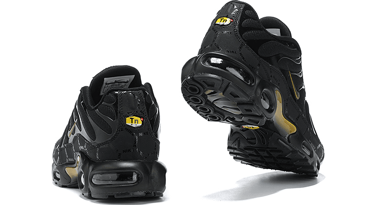 Air max plus TN black dark gold 3