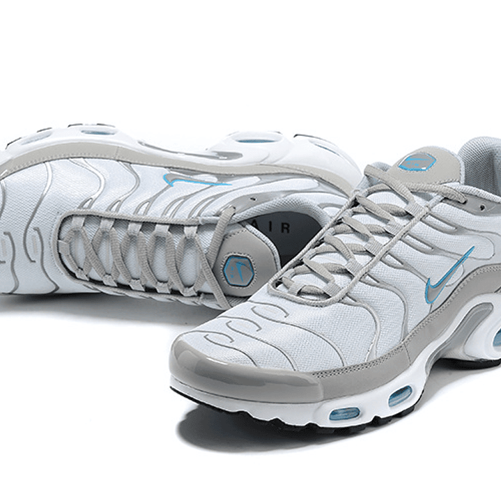 Air max plus TN smoke grey blue 3