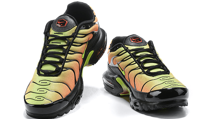 Air max plus TN volt solar 2