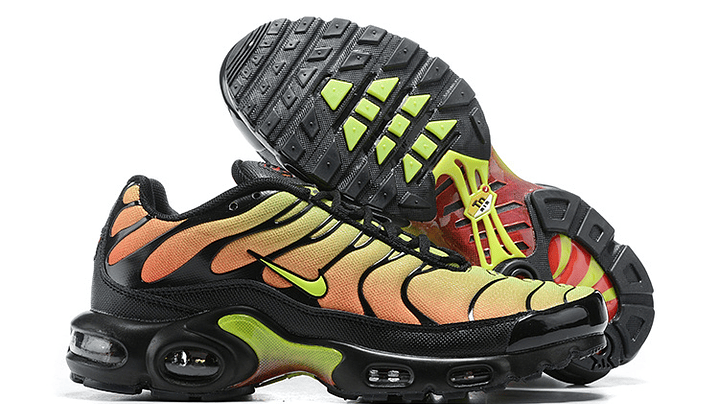 Air max plus TN volt solar 4