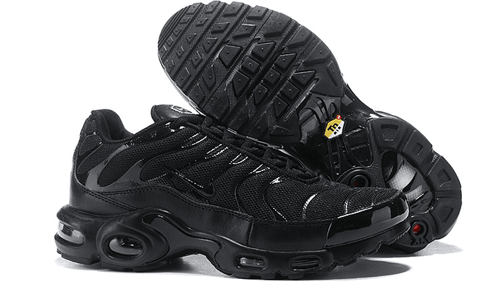 Air max plus Tn triple black 4