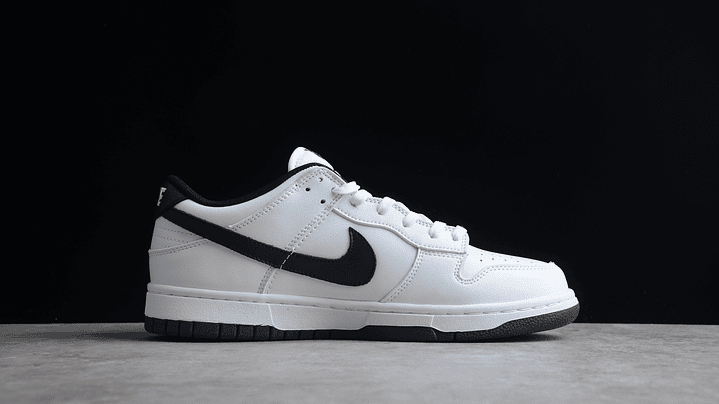 Dunk low white & black 2