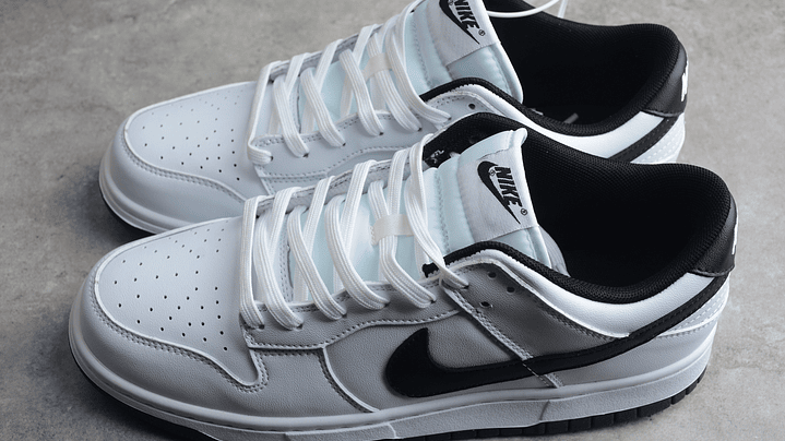 Dunk low white & black 5
