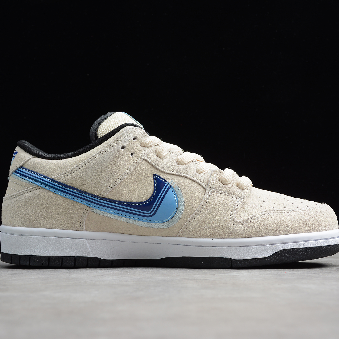 Dunk low pro truck it 2