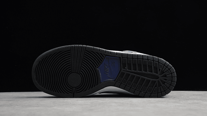 Dunk low pro truck it 3