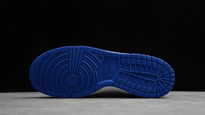 Dunk low varsity royal 3