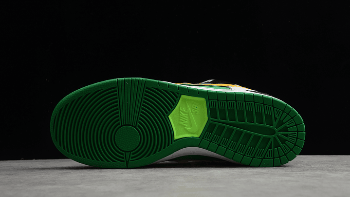 Dunk low ben & jerry's 3