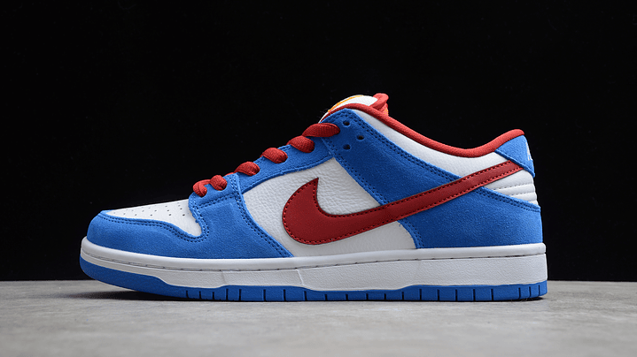 Dunk low doraemon 1