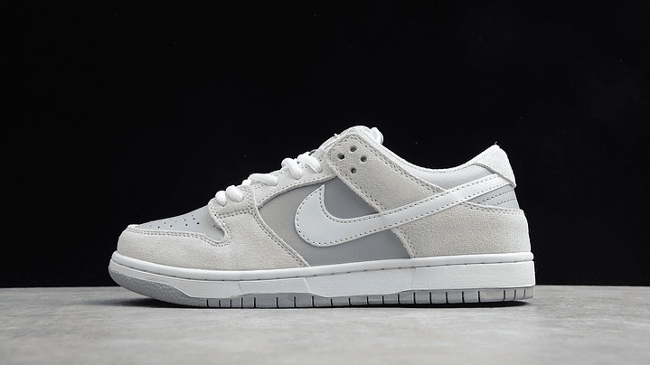 Dunk low summit white 1