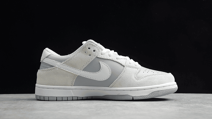 Dunk low summit white 2