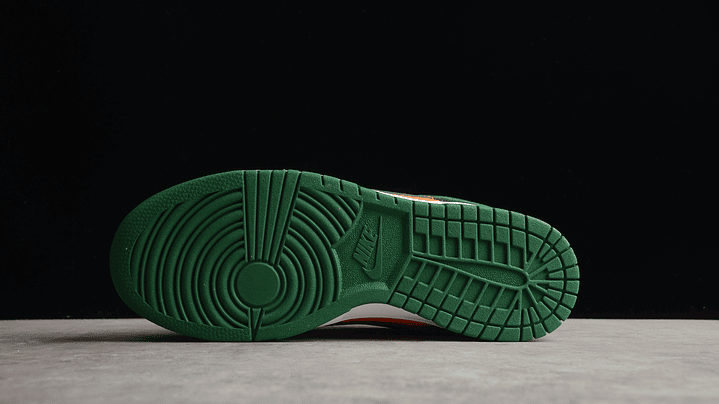 Dunk low hurricanes 3