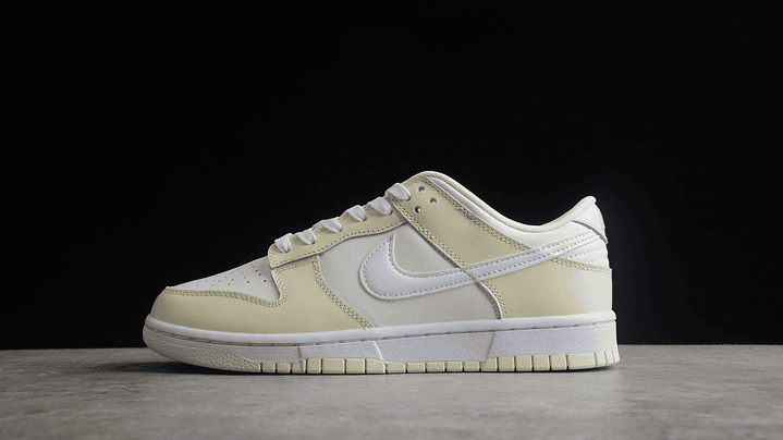 Dunk low coconut milk 1