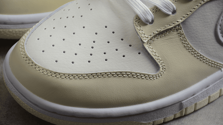 Dunk low coconut milk 6