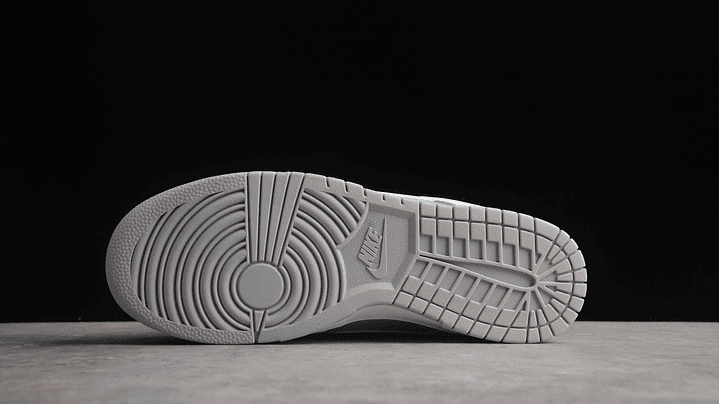 Dunk low neutral grey 3