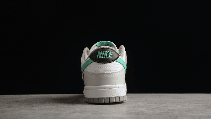 Dunk low split seam white tan mint 4