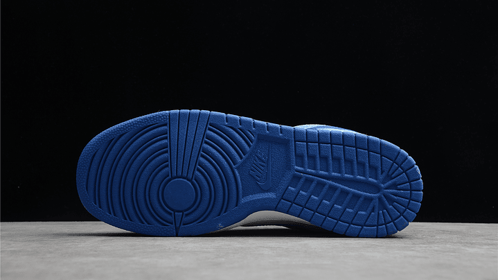 Dunk low SB ligiht blue dark blue 3