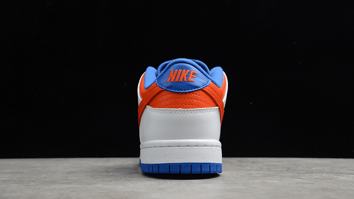 Dunk low SB pro white royal blue orange 4