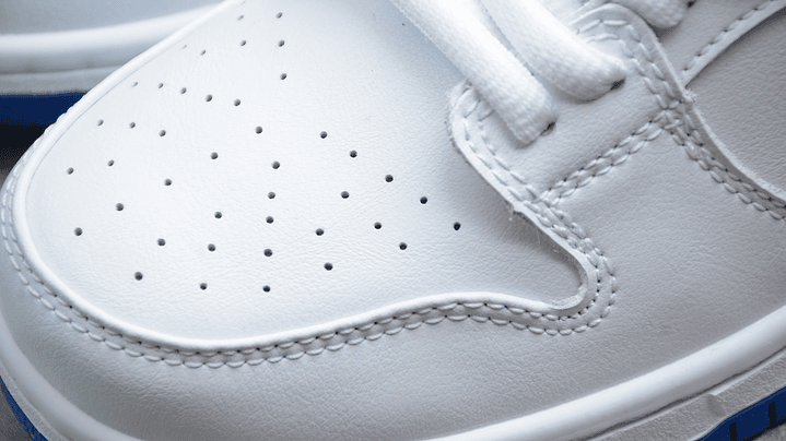 Dunk low SB pro white royal blue orange 6