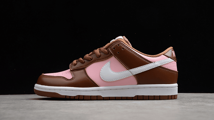 Dunk low SB stussy cherry 1