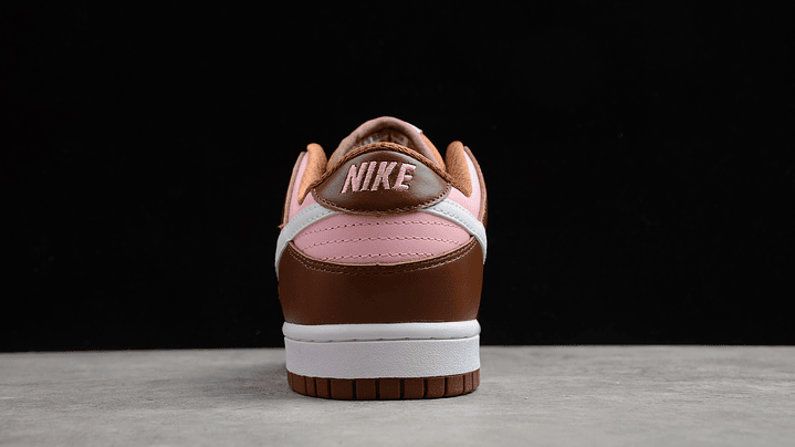Dunk low SB stussy cherry 4