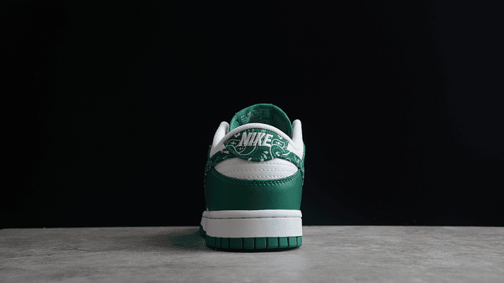 Dunk low paisley green 4