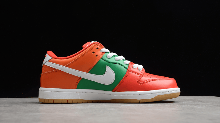 Dunk low 7 eleven 2