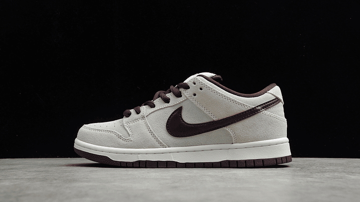 Dunk low sb desert sand 1