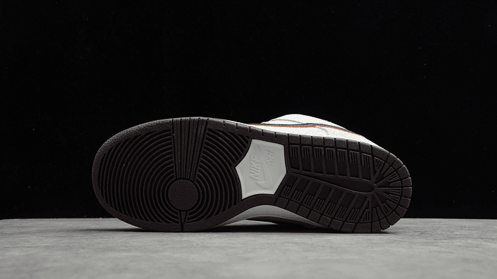 Dunk low sb desert sand 3