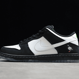 Dunk low sb panda pigeon