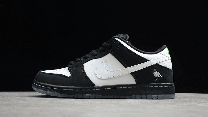 Dunk low sb panda pigeon 1